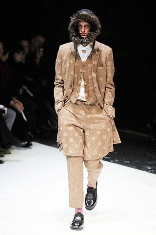 Comme des Garcons / - 2010-2011